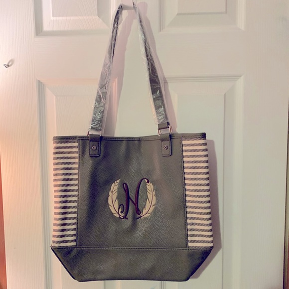 thirty-one Handbags - Embroidered Olive Green Tote Bag